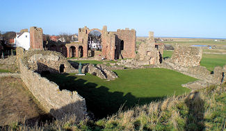 lindisfarne abbey holy island north northumberland