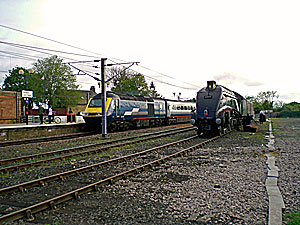 HST and A4 at Berwick